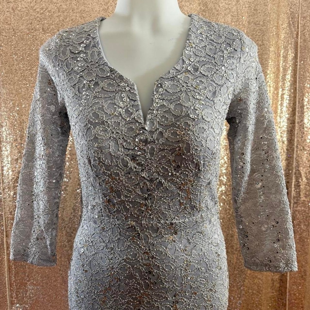 Silver Sequin Lace Dress 3/4 Sleeve V-Neck Open Back Floral NWT/Sizes S-M
